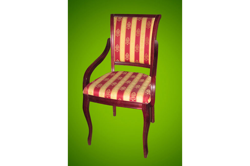Стул-кресло мягкий 